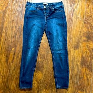 So. Dark blue, Low rise Jegging size 11/30